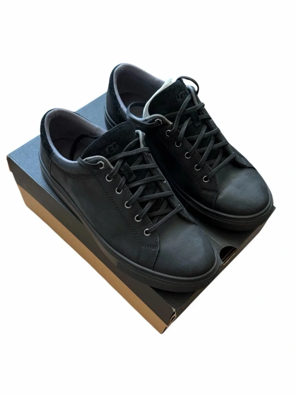 Men's UGG WATERPROOF FEATURES M BAYSIDER LOW WEATHER Boots USA 11 EU 44